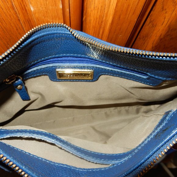 Valentina blue purse - Picture 2 of 2